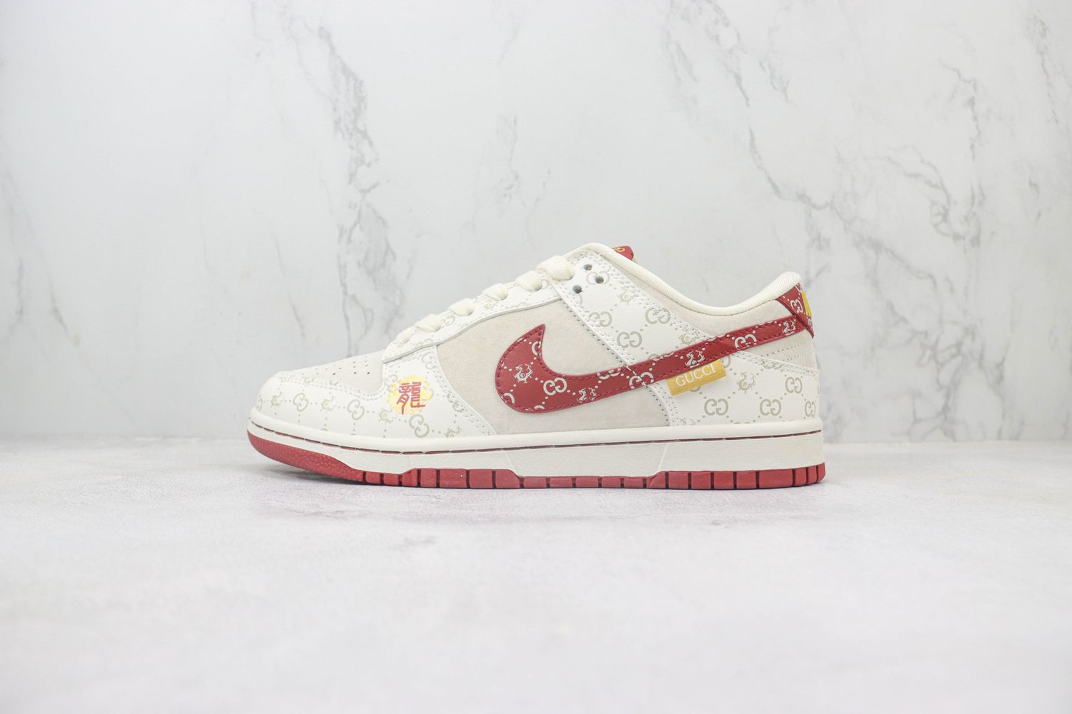 Nk SB Dunk Low x Gucci 39