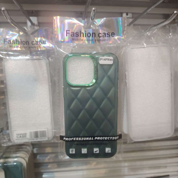 iPhone 14 ProMax Ромботой Кэйс   