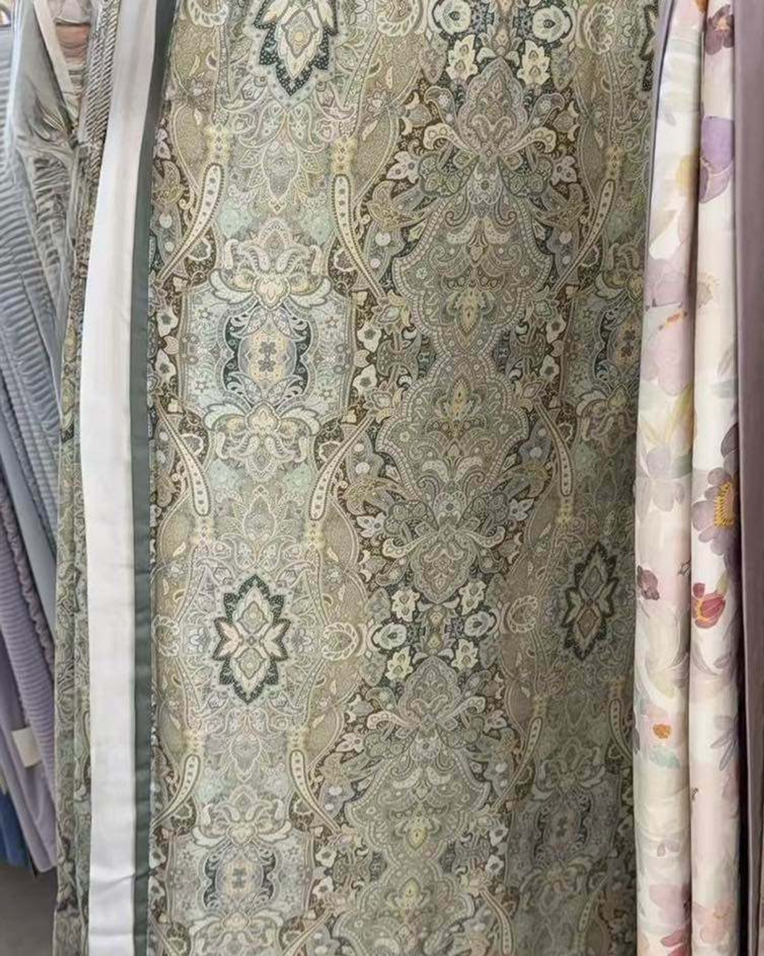 60S TENCEL зөөлөн торгомсог материалтай дан хөнжил